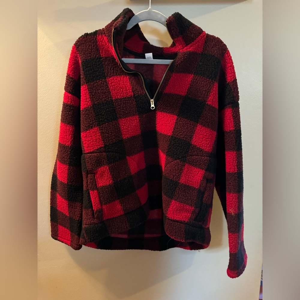 Checkered wool old navy pull over